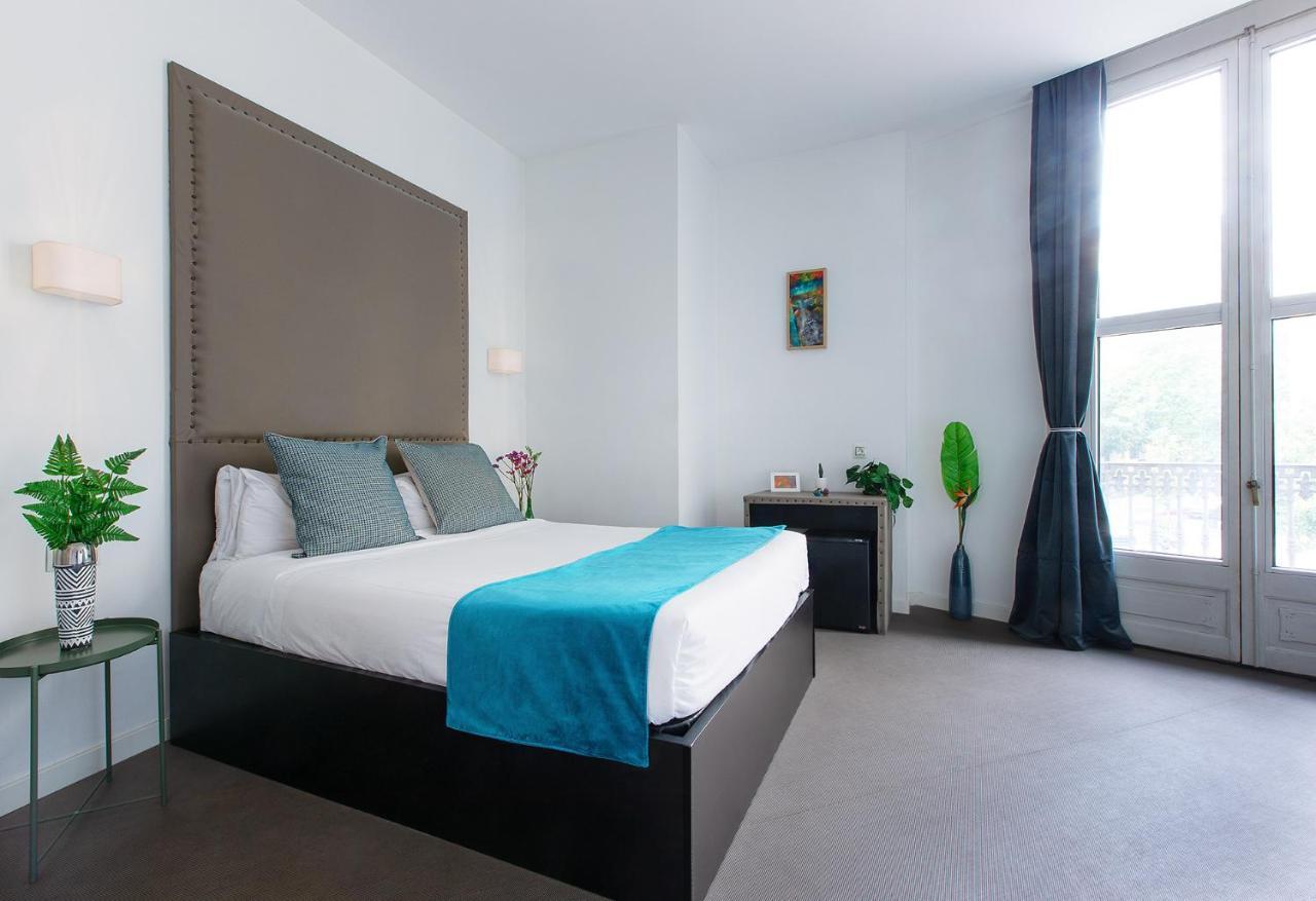 Готель Amra Barcelona Caspe Екстер'єр фото