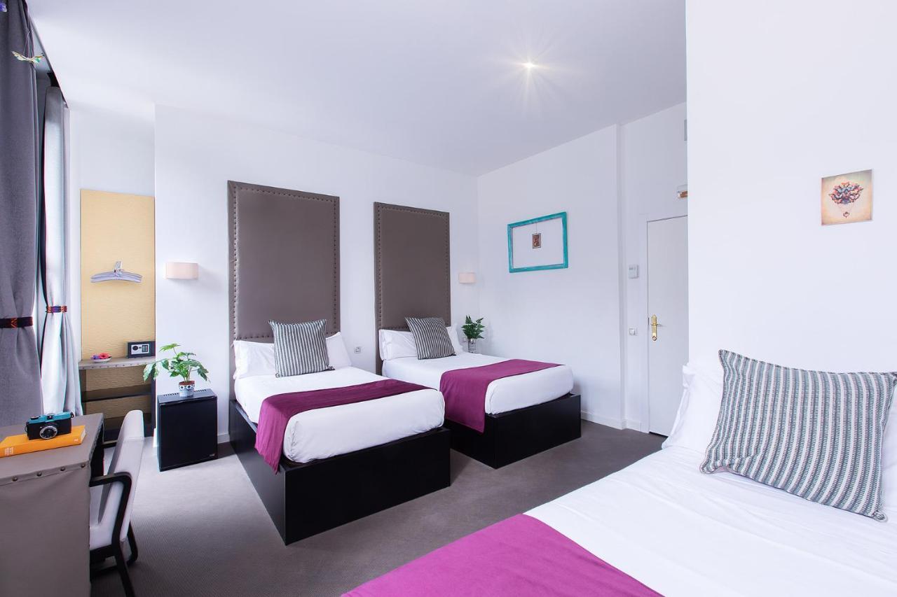 Готель Amra Barcelona Caspe Екстер'єр фото